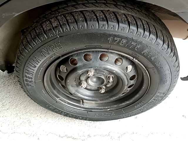 Vehicle_photo_15