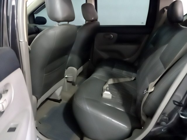 Vehicle_photo_10