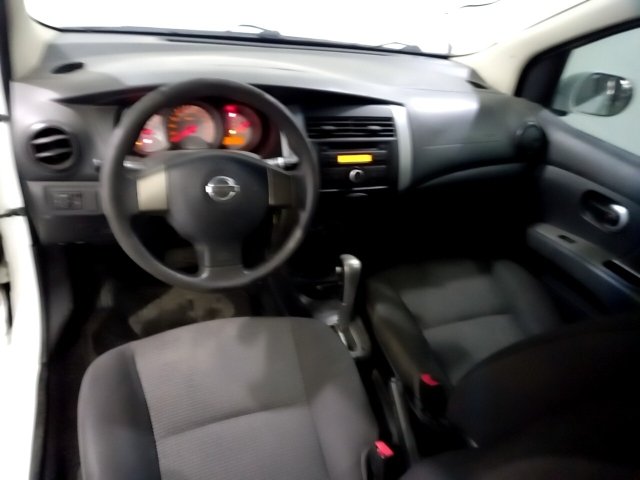 Vehicle_photo_7
