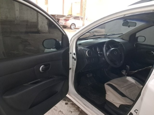 Vehicle_photo_12