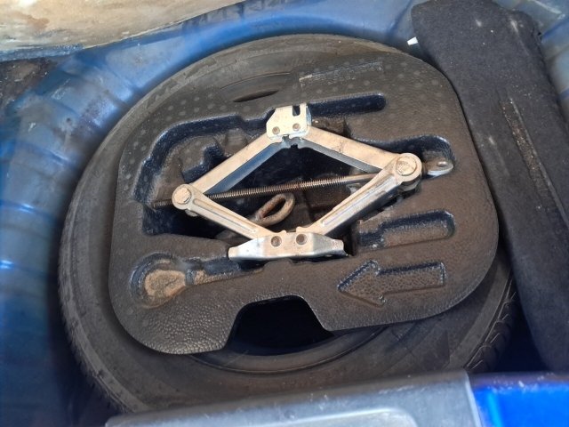 Vehicle_photo_7