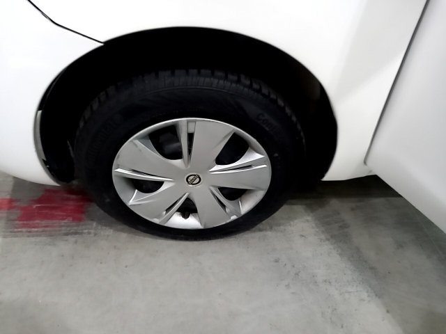 Vehicle_photo_13