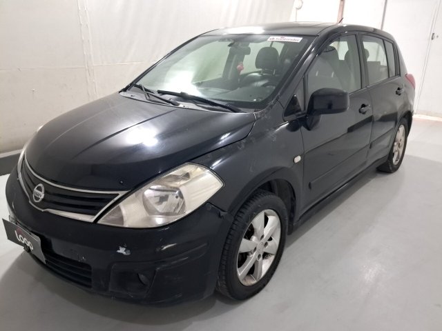 Veículo Nissan Tiida Nissan Tiida 18SL Flex 2010/2011 2011 em leilão