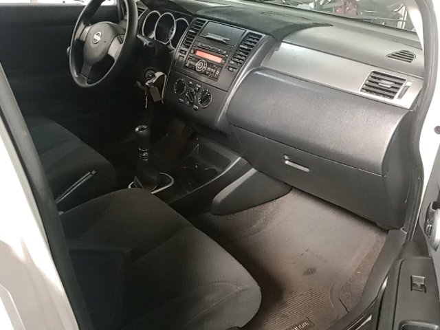 Vehicle_photo_9