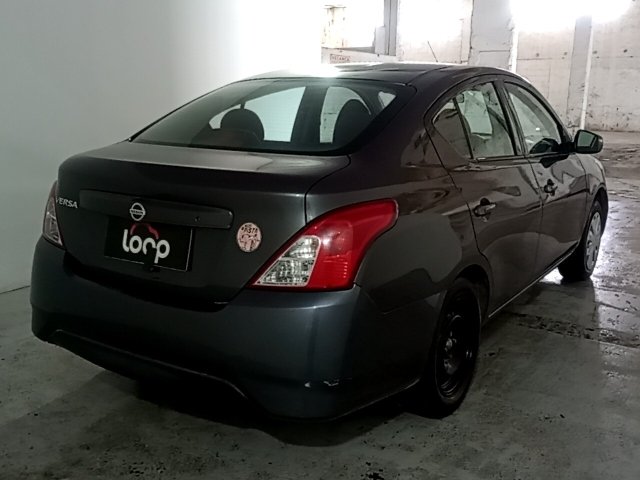 Vehicle_photo_4