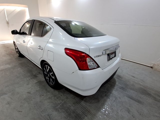 Vehicle_photo_3