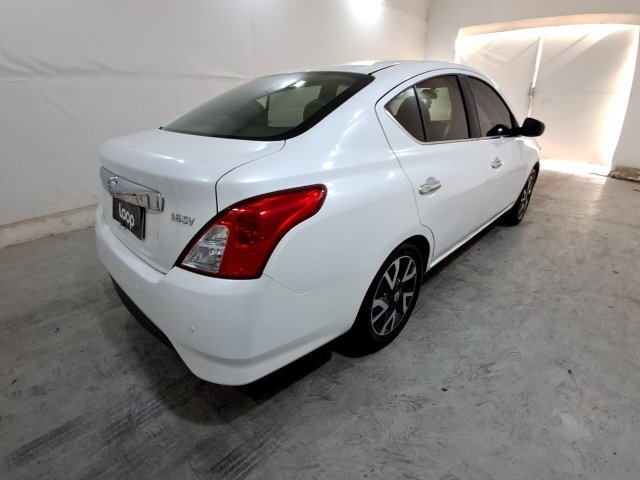 Vehicle_photo_4