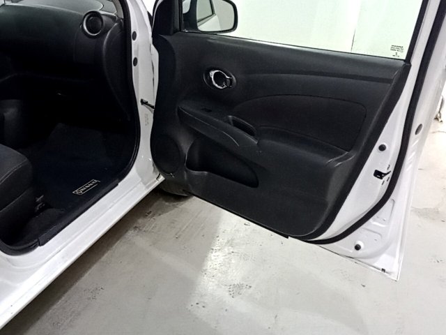Vehicle_photo_9