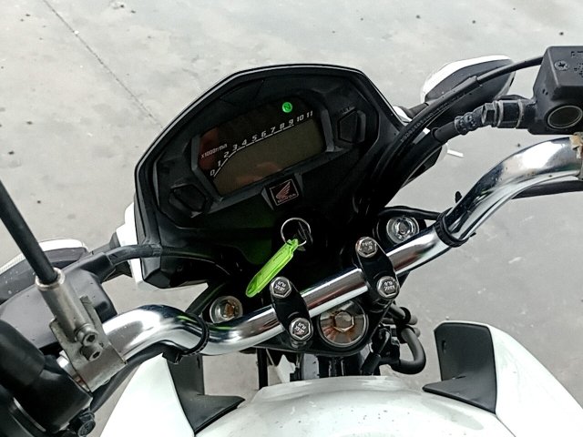 Vehicle_photo_7