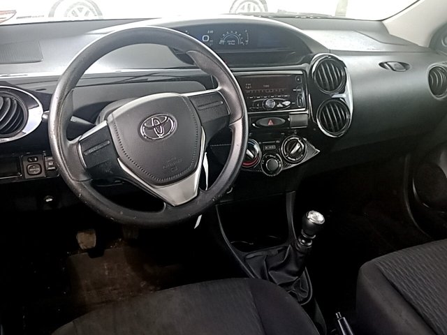 Vehicle_photo_7