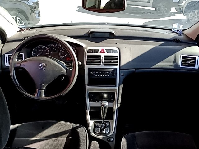 Vehicle_photo_7