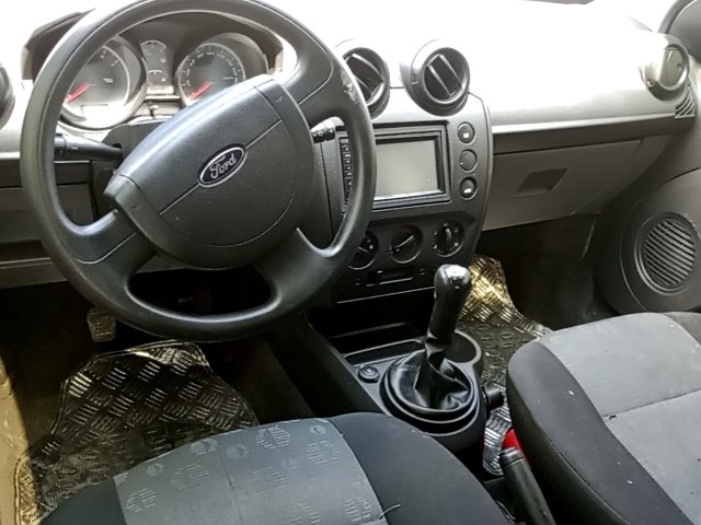 Vehicle_photo_7