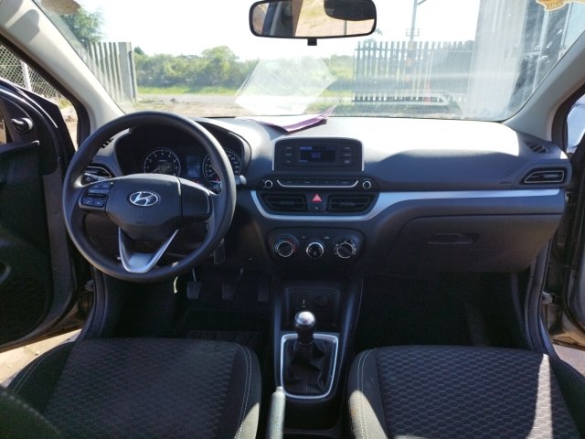 Vehicle_photo_7