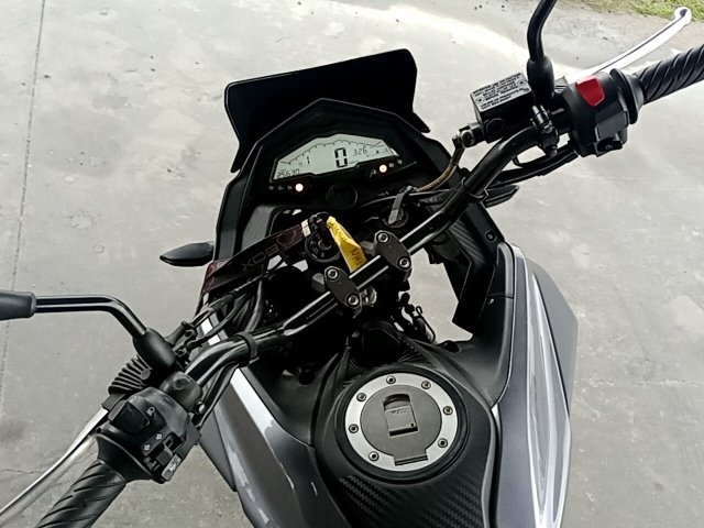 Vehicle_photo_7