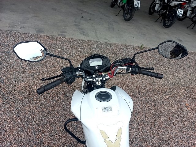 Vehicle_photo_7
