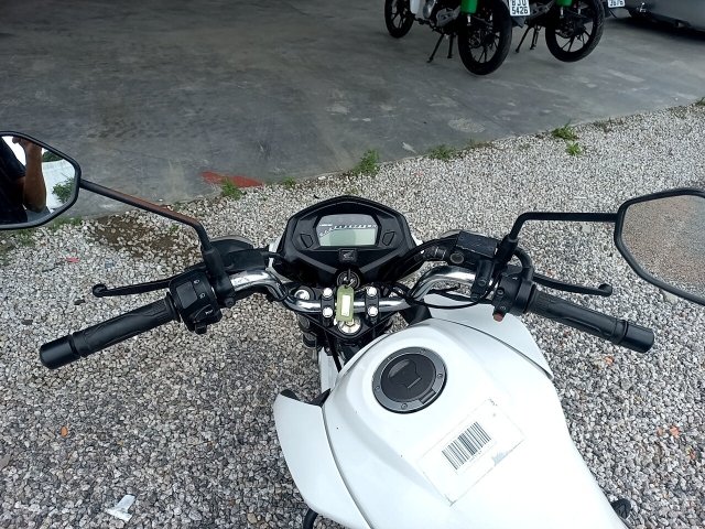 Vehicle_photo_7
