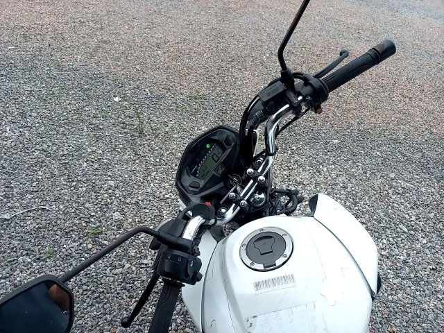 Vehicle_photo_7
