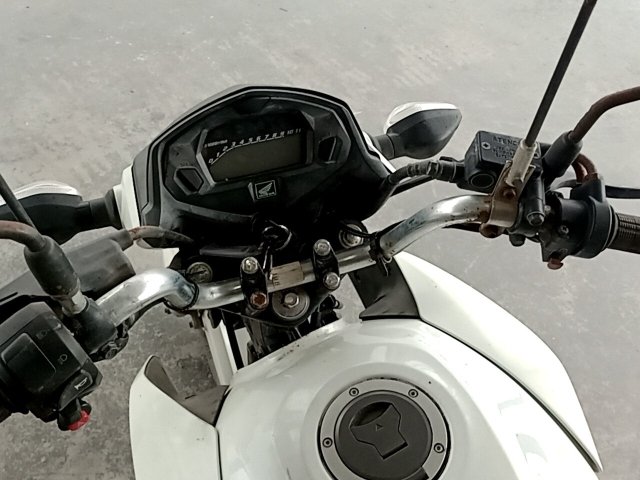 Vehicle_photo_7