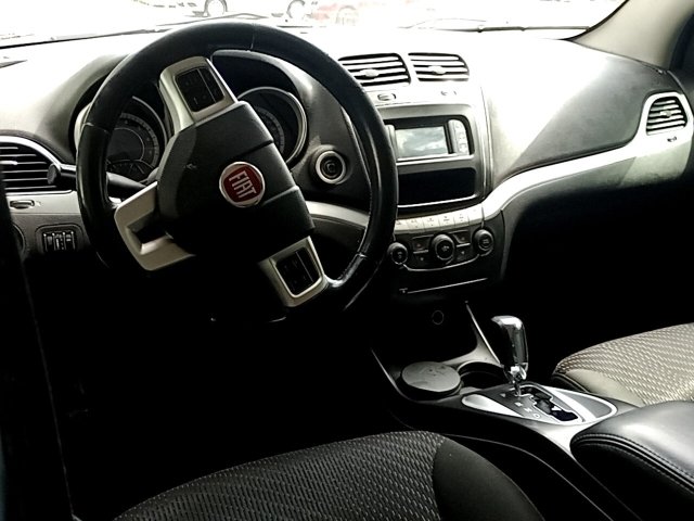 Vehicle_photo_7