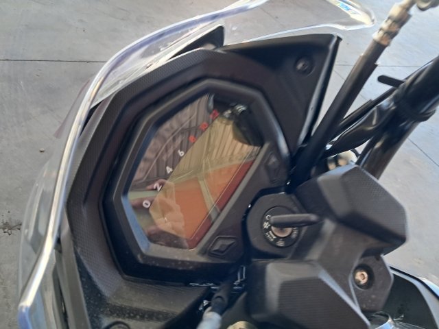 Vehicle_photo_5