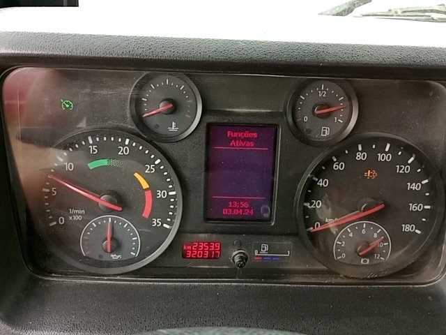Vehicle_photo_5