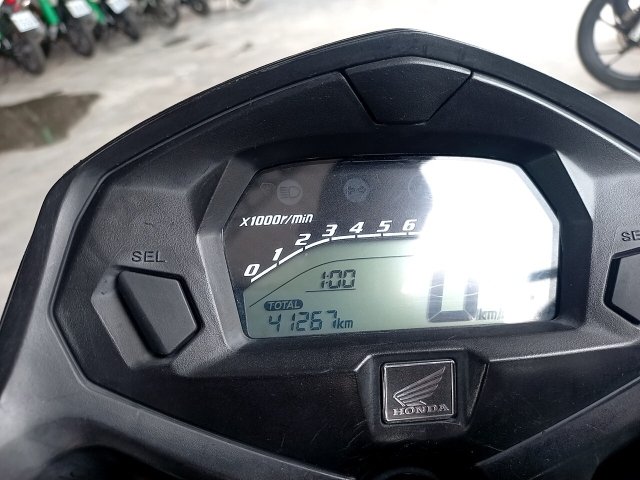 Vehicle_photo_5