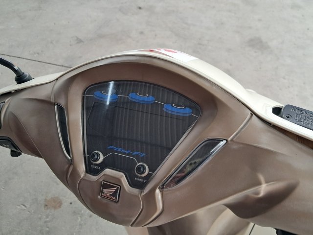 Vehicle_photo_5