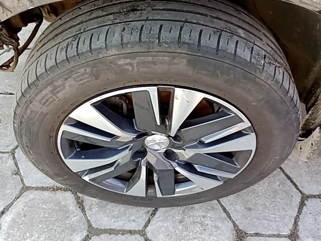 Vehicle_photo_13