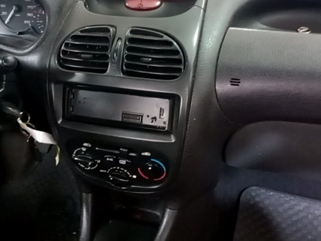 Vehicle_photo_6