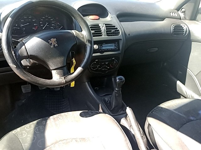 Vehicle_photo_7