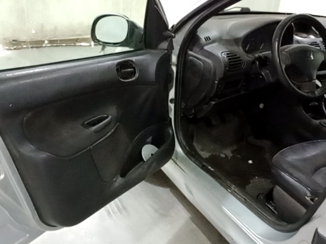 Vehicle_photo_9