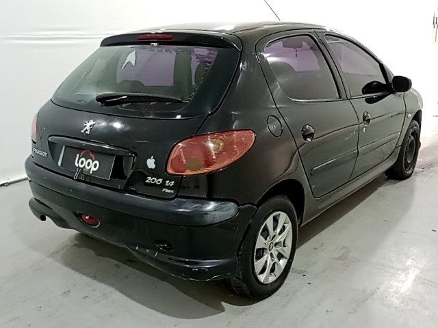 Vehicle_photo_4