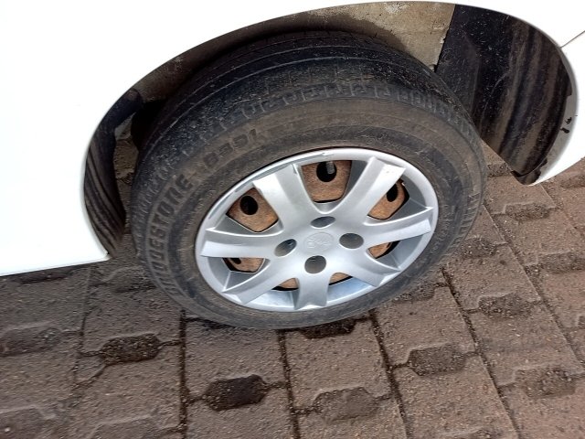 Vehicle_photo_15