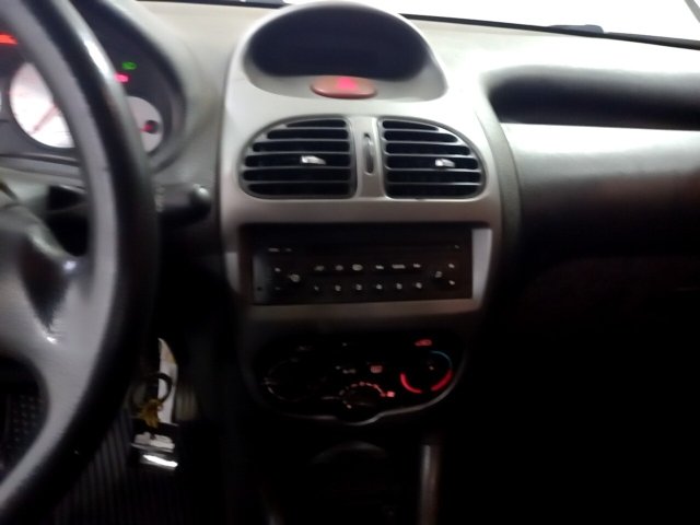 Vehicle_photo_6