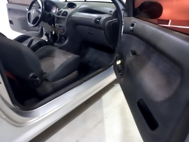 Vehicle_photo_9