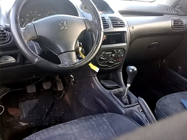 Vehicle_photo_7