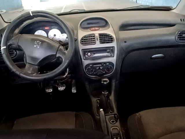 Vehicle_photo_7