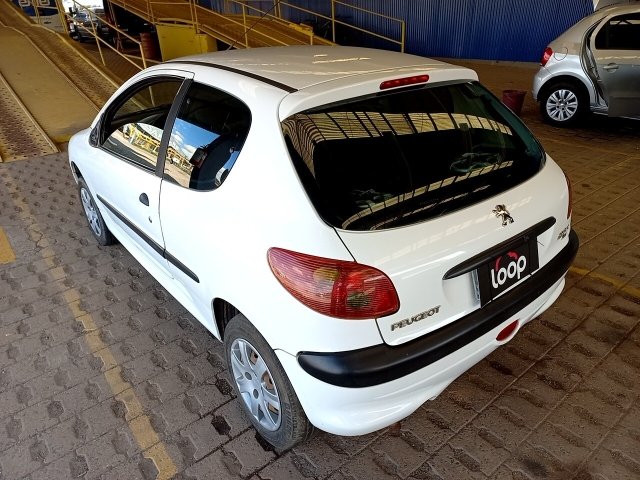Vehicle_photo_3