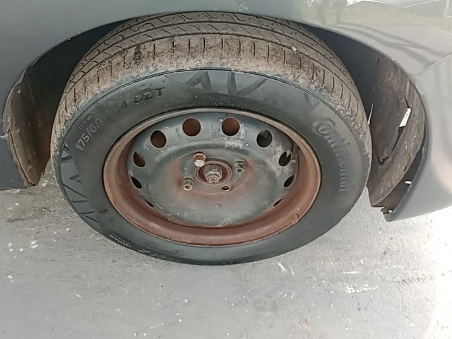 Vehicle_photo_14