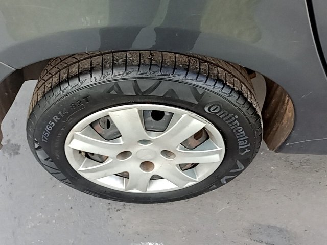 Vehicle_photo_16