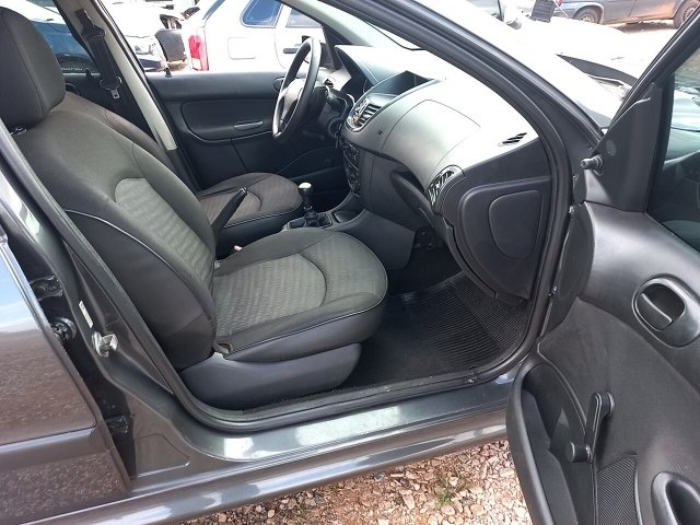 Vehicle_photo_9