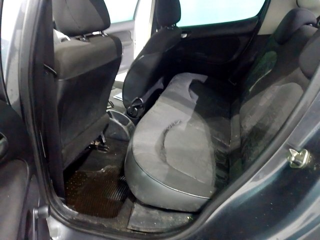 Vehicle_photo_10