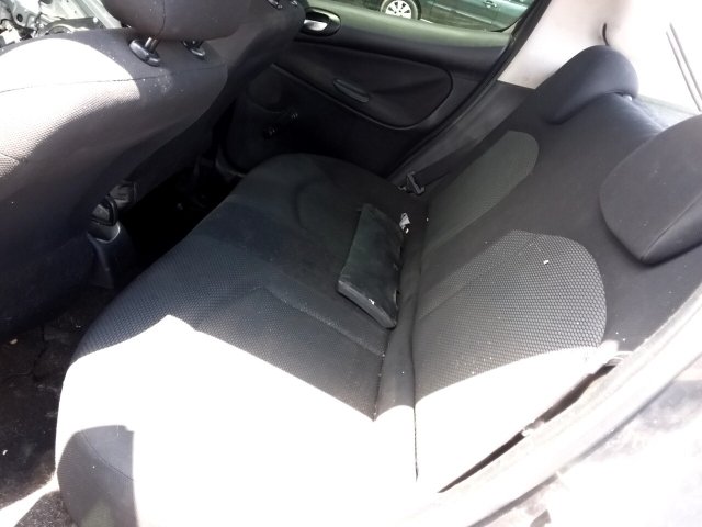 Vehicle_photo_10