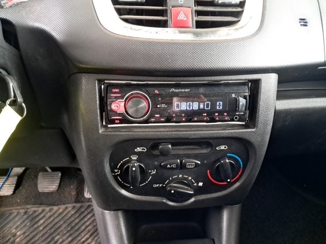 Vehicle_photo_7