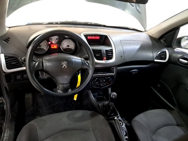 Vehicle_photo_13