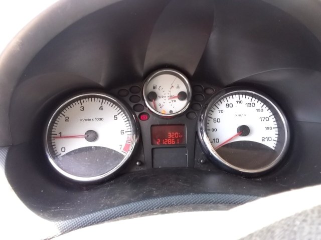 Vehicle_photo_5