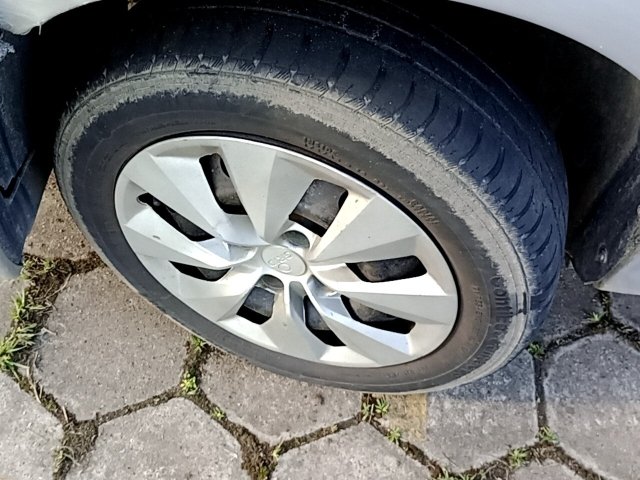 Vehicle_photo_13