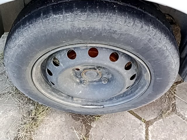 Vehicle_photo_16