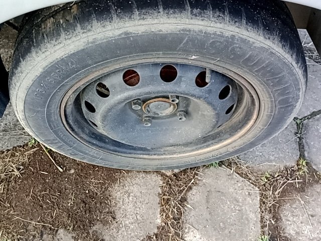 Vehicle_photo_15