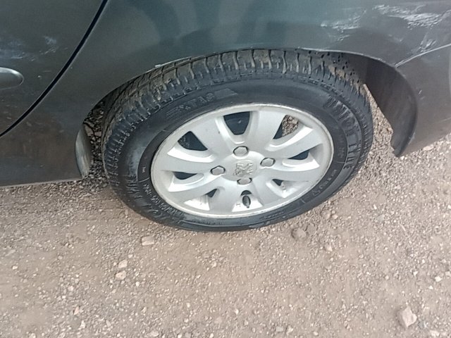 Vehicle_photo_15